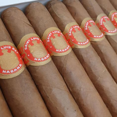 Lot 174 - Saint Luis Rey Serie A