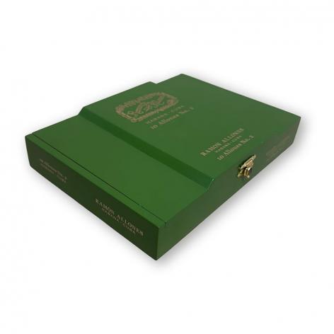 Lot 175 - Ramon Allones No. 2