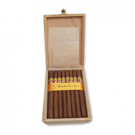 Lot 176 - La Gloria Cubana Medaille d'Or No.4