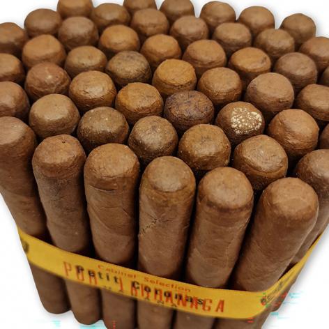 Lot 178 - Por Larranaga Petit Coronas