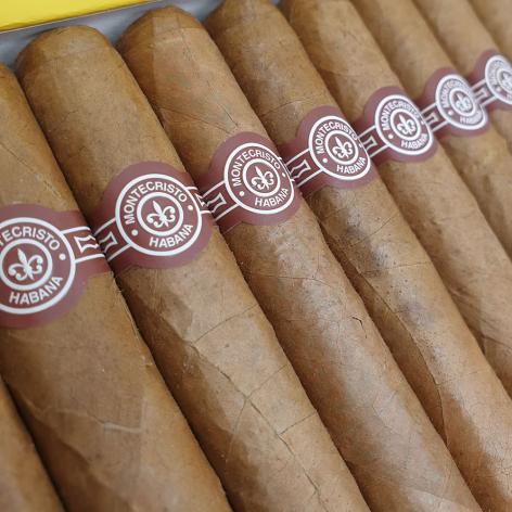 Lot 179 - Montecristo No. 3