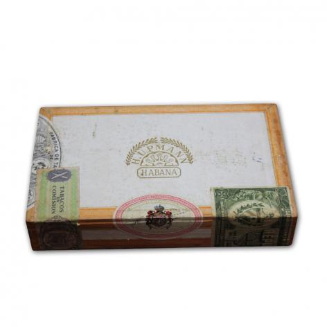 Lot 17 - H.Upmann Aromaticos