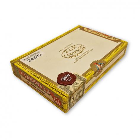 Lot 180 - Por Larranaga Petit Coronas