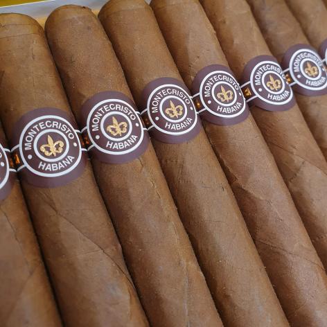 Lot 183 - Montecristo No. 4