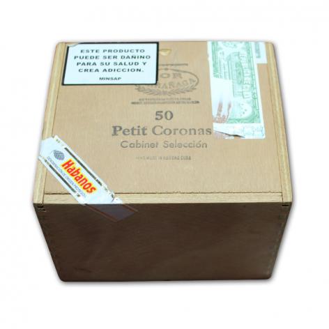 Lot 183 - Por Larranaga Petit Coronas