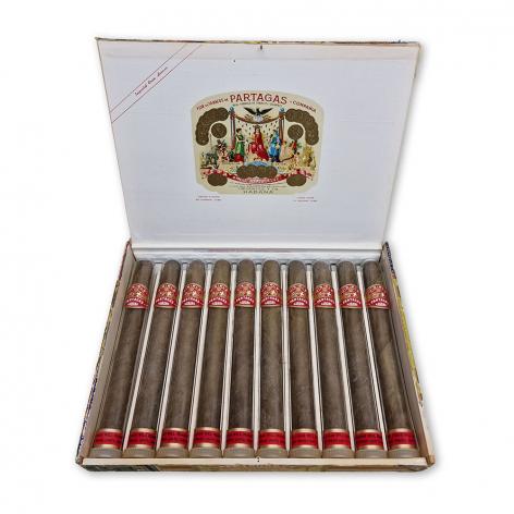 Lot 184 - Partagas Visibles 