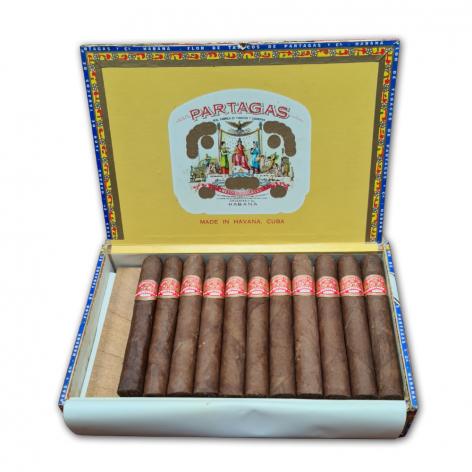 Lot 18 - Partagas Tres Petit Coronas