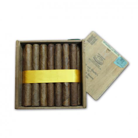 Lot 192 - Por Larranaga Jack and Charlie's " 21 "