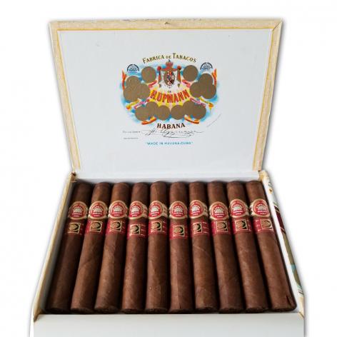 Lot 193 - H.Upmann Royal Robustos