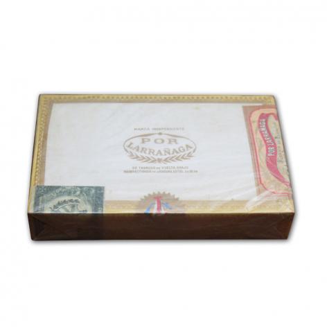 Lot 193 - Por Larranaga Petit Coronas