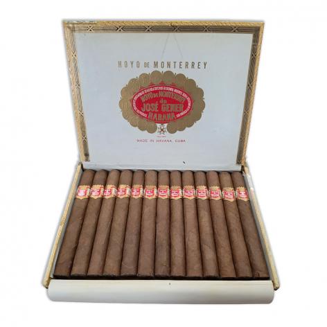 Lot 194 - Hoyo de Monterrey Coronas 