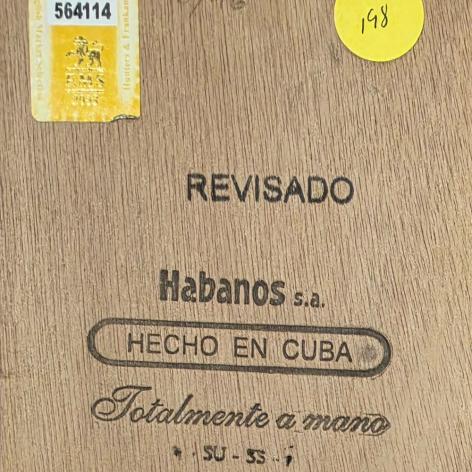 Lot 197 - Hoyo de Monterrey Le Hoyo du Dauphin