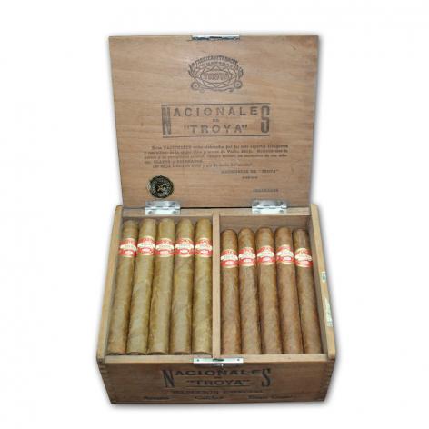 Lot 198 - Troya  Nacionales