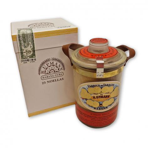 Lot 19 - H. Upmann Noellas