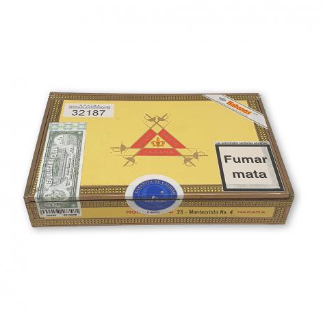 Lot 200 - Montecristo No. 4