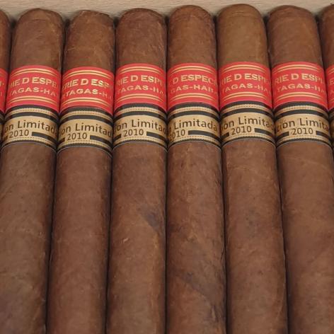 Lot 200 - Partagas Serie D Especial