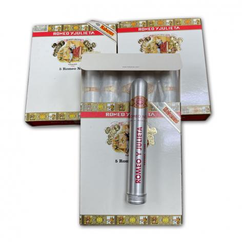 Lot 201 - Romeo y Julieta No.3 Tubed