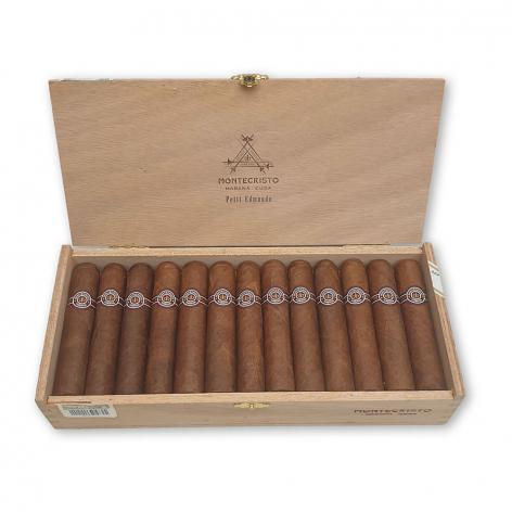 Lot 201 - Montecristo Petit Edmundo