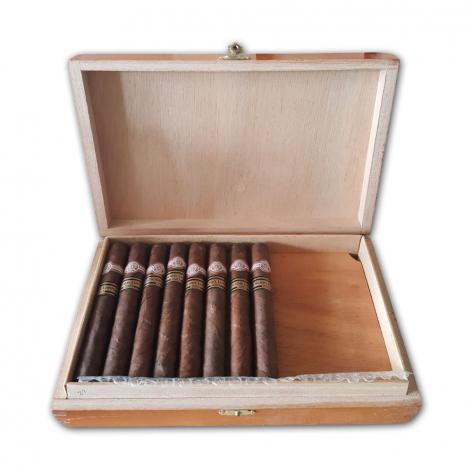 Lot 201 - Montecristo C