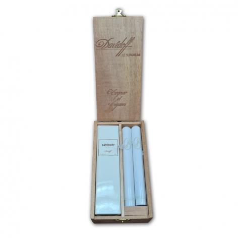 Lot 202 - Davidoff Cognac et Cigares