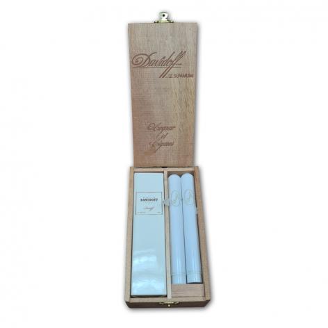 Lot 202 - Davidoff Cognac et Cigares