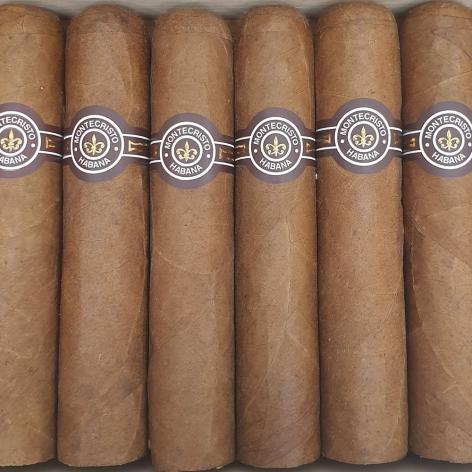 Lot 202 - Montecristo Petit Edmundo