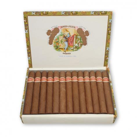 Lot 202 - Romeo y Julieta Exhibicion No.3