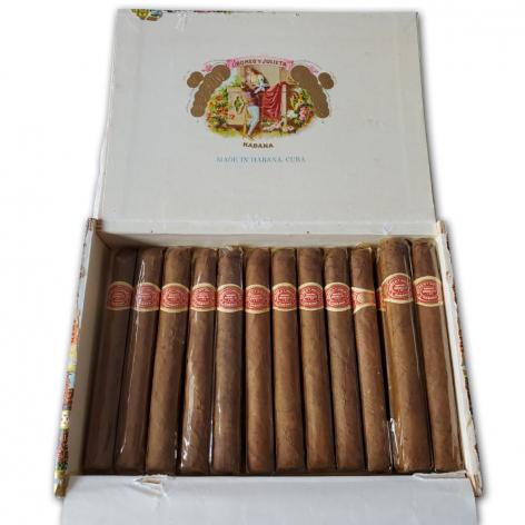 Lot 203 - Romeo y Julieta Sport Largos