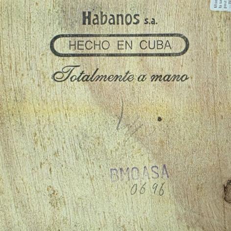Lot 203 - Saint Luis Rey Petit Coronas 