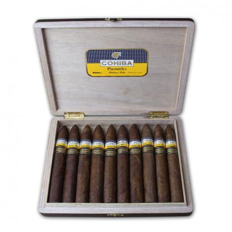 Lot 205 - Cohiba Piramides