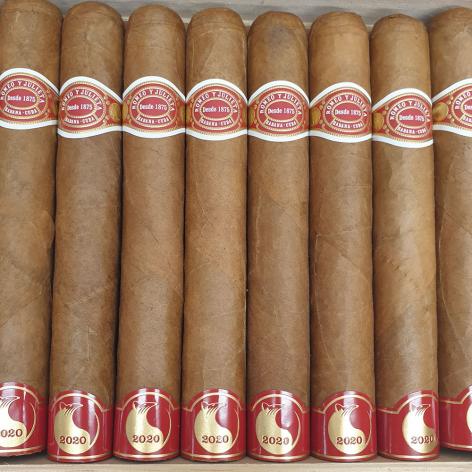 Lot 206 - Romeo y Julieta Maravilla 8