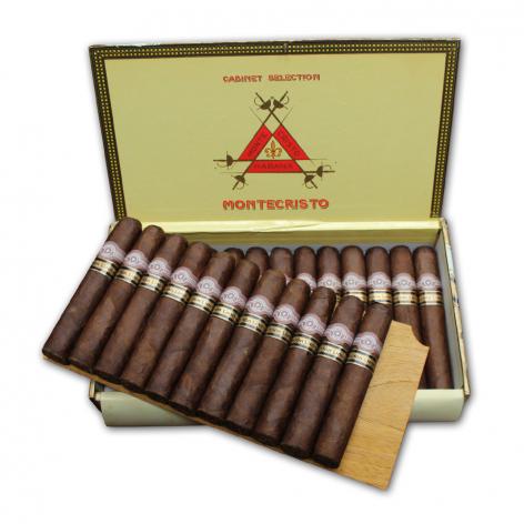 Lot 206 - Montecristo Robustos