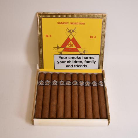 Lot 207 - Montecristo No.4