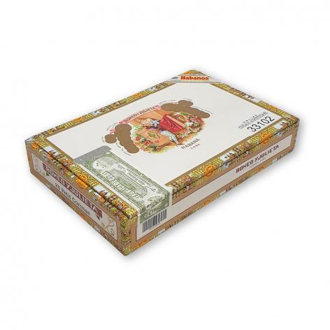 Lot 207 - Romeo y Julieta Petit Coronas