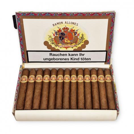 Lot 207 - Ramon Allones Small Club Coronas