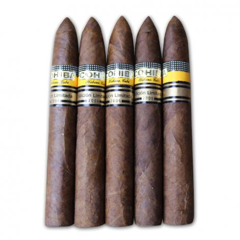 Lot 209 - Cohiba Piramides