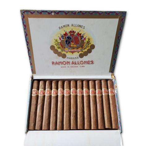 Lot 210 - Ramon Allones Petit Coronas