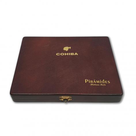 Lot 210 - Cohiba Piramides 