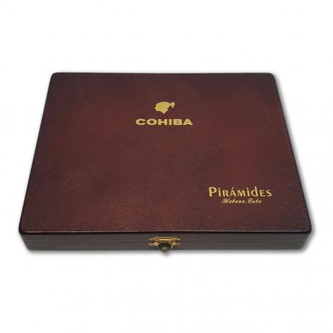 Lot 211 - Cohiba Piramides 