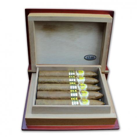 Lot 211 - Bolivar Orchant Seleccion  Belicosos Finos Book