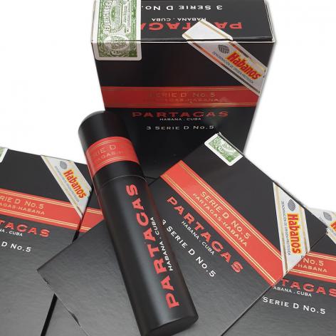 Lot 213 - Partagas Serie D No. 5 