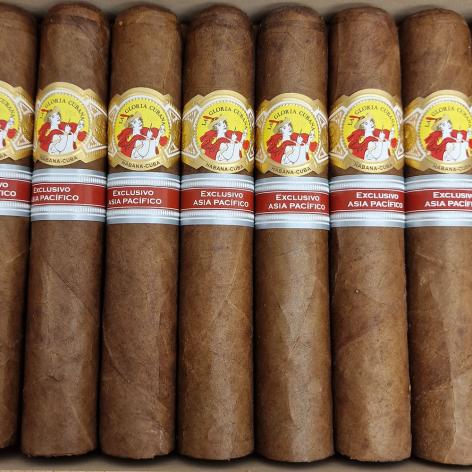 Lot 213 - La Gloria Cubana Revolution
