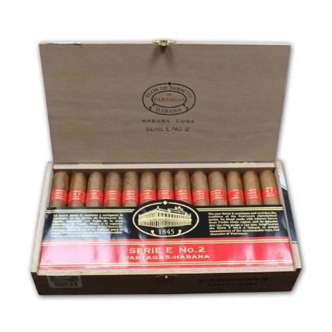 Lot 214 - Partagas Serie E No.2