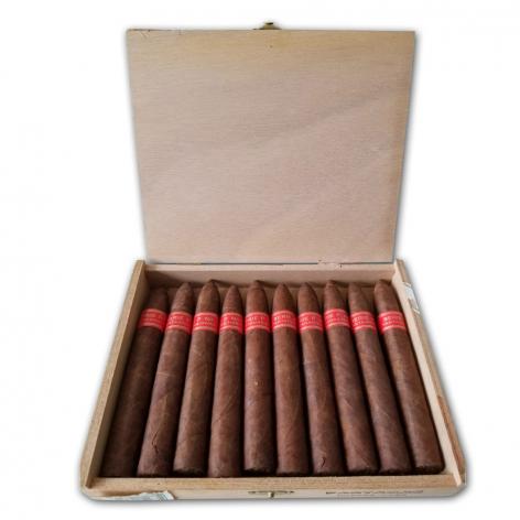 Lot 215 - Partagas Serie P No.2