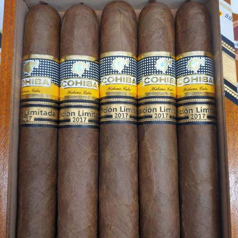Lot 215 - Cohiba Talisman 