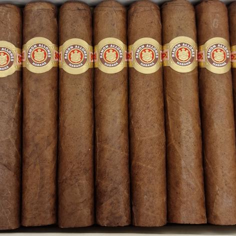 Lot 215 - Ramon Allones Specially Selected