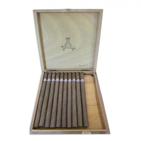 Lot 215 - Montecristo A