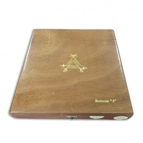 Lot 215 - Montecristo A