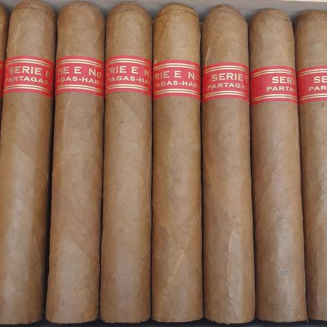 Lot 219 - Partagas Serie E No. 2