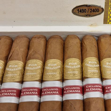 Lot 219 - Por Larranaga Lonsdales